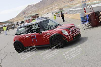 media/Jun-01-2025-CalClub SCCA (Sun) [[eae223c5dd]]/Around pit/